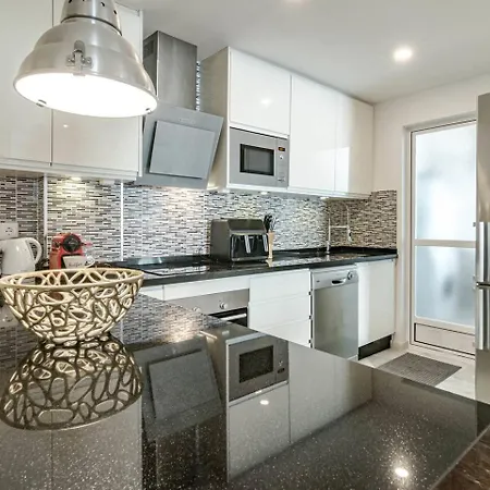 Eld41- Prime Location, Pool Views And Evening Sun Appartement