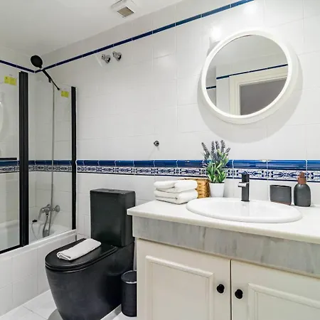 Eld41- Prime Location, Pool Views And Evening Sun Appartement *